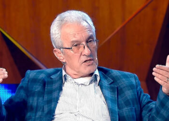 Poeti Agim Doçi, në gjendje të rëndë shëndetësore