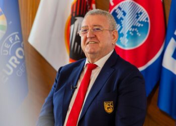 Presidenti Duka flet për median italiane: Jemi skuadër e fortë, ndeshjen e parë e fitojmë 1-0