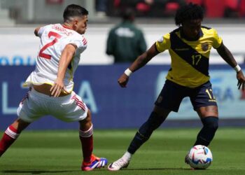 Copa America, Venezuela dhe Meksika marrin fitoret e para