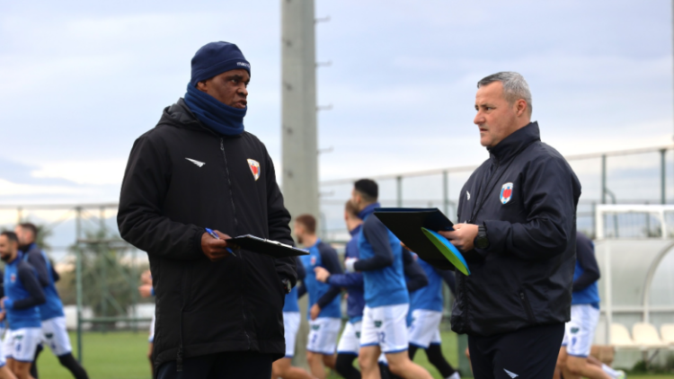 Zyrtare: Prishtina ndan rrugët me trajnerin Emannuel Egbo