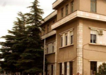 Rrokadë pedagogësh, Rama emëron prefektin e ri të Elbasanit