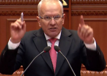 Xhaferaj: Rai3 u tregoi shqiptarëve dhe italianëve Edi Ramën e vërtetë