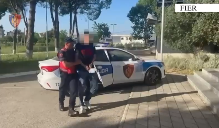 Shiste kokainë dhe kanabis, arrestohet 20-vjeçari në Fier (Emri)