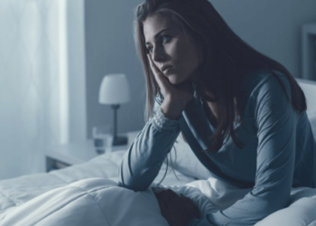 Pagjumësia në verë, si të flini më qetë dhe më gjatë!