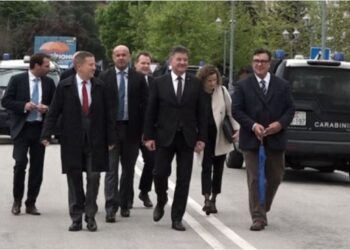 Raporti i Borellit për Kosovën/ Bislimi dhe Lajçak bisedojnë në Prishtinë