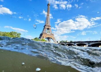 Një muaj para nisjes së Lojërave Olimpike, uji në lumin Seine në Paris jashtë standardeve!