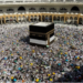 Temperatura ekstreme deri në 46 gradë, vdesin 14 pelegrinë gjatë Haxhit në Mekë
