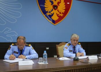Drejtori i Policisë së Shtetit mbledh strukturat drejtuese të 12 drejtorive vendore në qarqe, zbulohen porositë