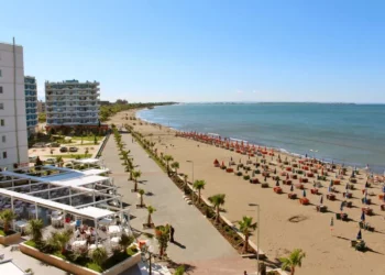 Zona e Kunes në Shëngjin tre ditë pa drita! Ndërprerje pa asnjë njoftim