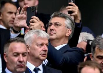 Kryeministri i Kroacisë, pas barazimit: Edhe ndodh, topi është i rrumbullakët