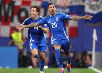 Surprizë në minutën e fundit, Italia rrëmben një pikë dhe eliminon Kroacinë