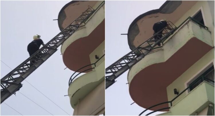 Prindërit dolën nga banesa dhe harruan çelësat brenda, fëmija 7 vjeç mbetet i bllokuar