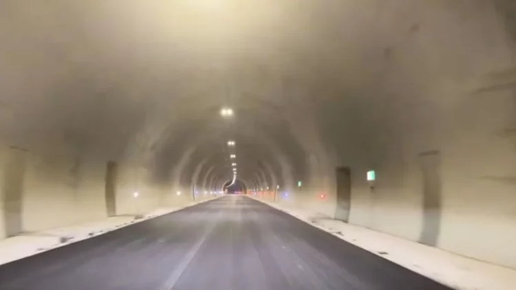 Të premten hapet për makinat tuneli i Llogarasë