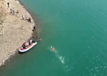 Në përvjetorin rënies së dëshmorit Enver Zymberi, Policia bën ceremoni në liqenin e Ujmanit