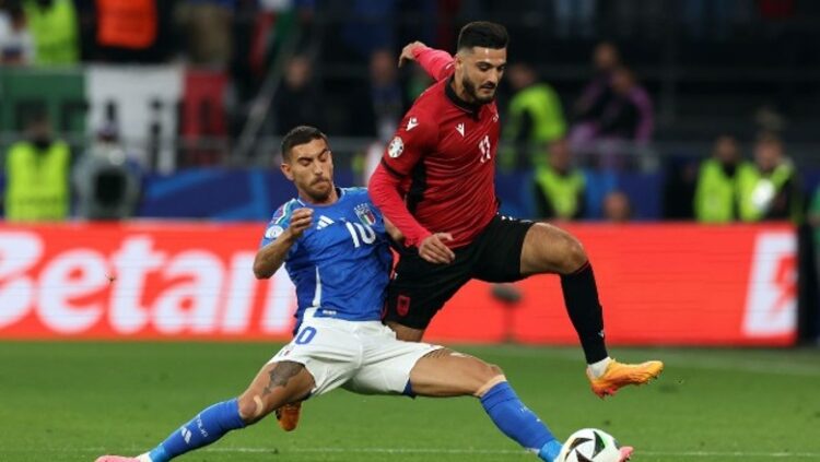 Jose Mourinho kërkon Armando Brojën tek Fenerbahce