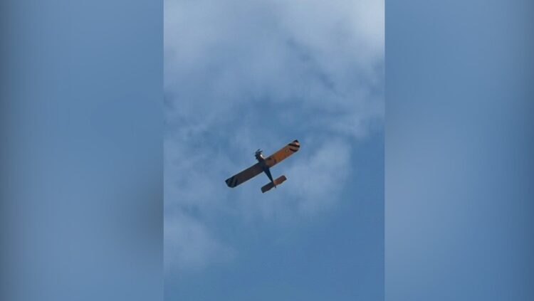 Dy avionë nga Greqia për vatrat e zjarrit në fshatrat e Delvinës