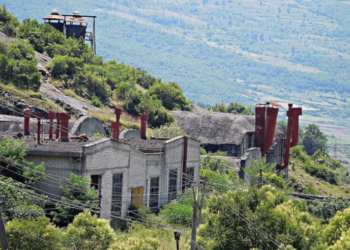 Industria e armatimeve/ Nënkolonel Arriku: Do të hapim tre uzina, ka shumë kërkesa për artileri