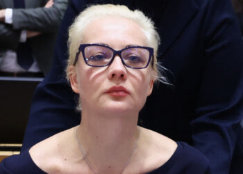 Rusia lëshon urdhërarrest për Yulia Navalnaya, akuzohet si pjesëmarrëse në organizatë terroriste