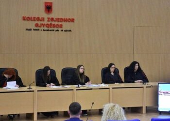 Kolegji zhbllokon “krizën” e KQZ-së, miraton afatet për zgjedhjet në Himarë