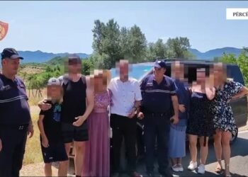 U bllokuan në një fshat të Tiranës, shpëtohen 5 turistët gjermanë
