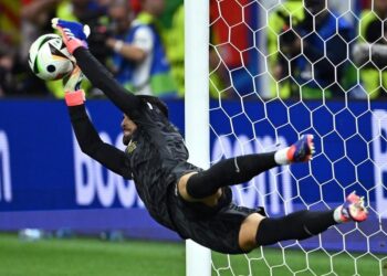 Askush si Diogo Costa, portieri i Portugalisë vendos rekord në kampionatet evropiane