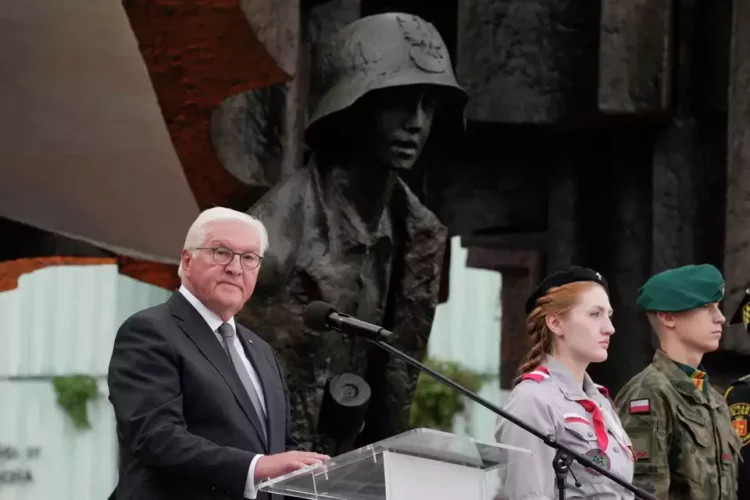 Gjermania i kërkon falje Polonisë për krimet e Luftës së Dytë Botërore