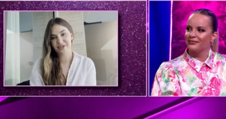 Shtatzënë në të njëjtën kohë, Kiara surprizon shoqen e ngushtë