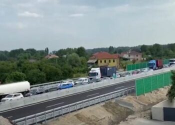 Fatura/ Thumanë-Kashar, qeveria vendosi 2,1 euro, qytetarët paguajnë 270 lekë (FOTO)