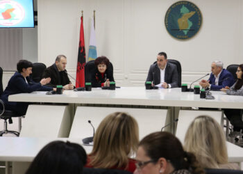 Zgjedhjet në Himarë, 11 parti çojnë kërkesat për tu regjistruar në KQZ