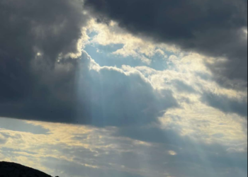 Ulen lehtë temperaturat, nuk do të mungojnë as reshjet e shiut këtë javë