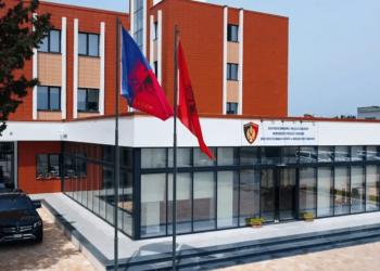 Njërit i vjedhin lekët në shtëpi, tjetrit motorin/ 2 kallëzime brenda pak orësh në Shkodër