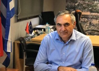 Komandohet prefekti i ri i Vlorës