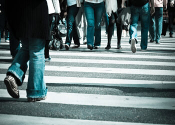 Sirenë alarmi për shuarjen e Shqipërisë