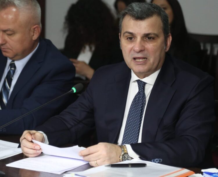 SPAK po heton guvernatorin Gent Sejko për mashtrimin me mikrokreditë?