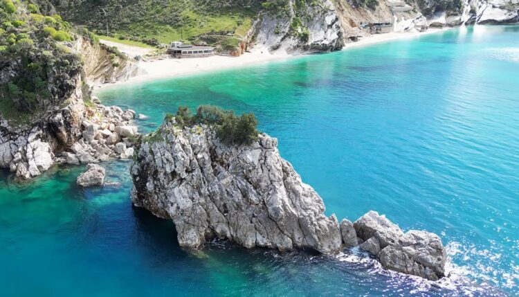 “Plazhi i pasqyrave, mes 6 më të mirëve” National Geographic e rekomandon si ndër atraksionet ideale Europiane