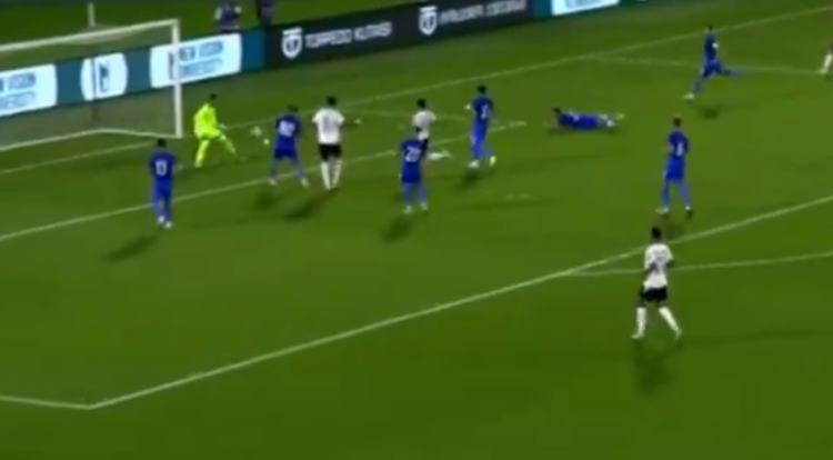 Torpedo Kutaisi-Tirana/ Gledi Mici shënon autogol, vendasit kalojnë në avantazh