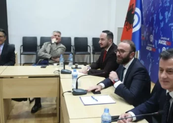 Heqja e “ligjit të luftës” nga Greqia, debat në grupin e PD, tre deputetë kundër Bardhit: Të mos votohet pro