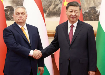 Orban fluturon në Pekin pasi takoi Zelenskin dhe Putin