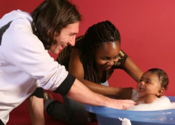 Jamal tregon prapaskenat në 17-vjetorin e tij: Nuk bëmë publike foton me Mesin sepse…