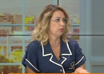 Shtohen infeksionet gjatë verës, Mjekja ORL: Mos e pastroni dyllin e veshëve