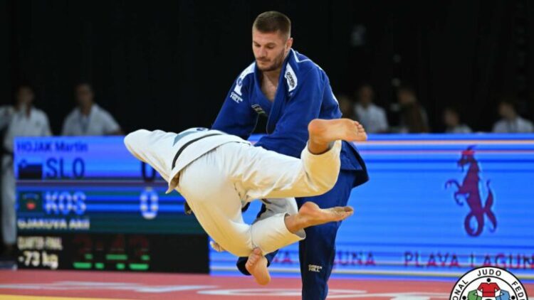 Akil Gjakova kualifikohet në çerekfinale, mëson kundërshtarin e radhës