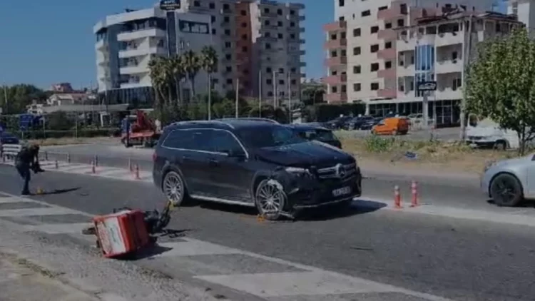 Plagoset motoristi pasi u përplas me një makinë në Durrës