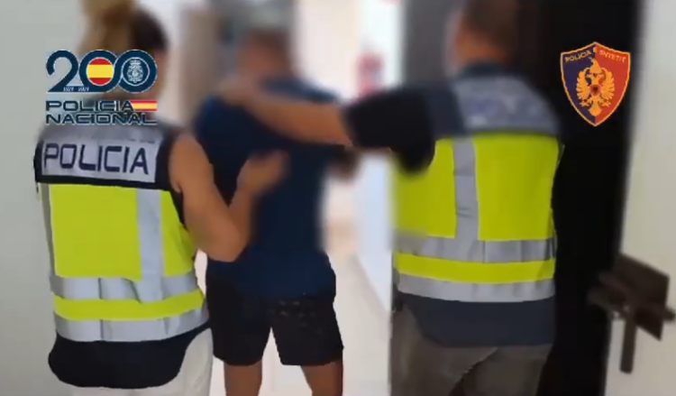 Organizoi vrasjen e dy personave në Vlorë, arrestohet në Spanjë 47-vjeçari (Emri)