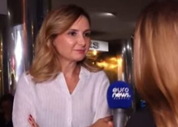 Kërkon lirimin e Sali Berishës/ Jorida Tabaku i bashkohet protestës së opozitës