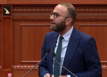 Bardhi: Rama të japër llogari për çfarë e ka paguar Coldean, për t’i zgjedhur kokainën?