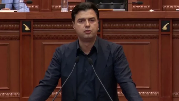Rëzohet amendamenti i Bashës/ Deputeti: Po ia fusni vetes