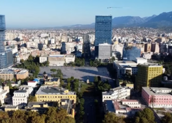 Vendi drejt hartës së re territoriale, rishikohet edhe formula e ndarjes së buxhetit për pushtetin vendor!