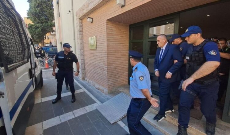 KQZ merr vendimin: Mandati i Fredi Belerit është i pavlefshëm