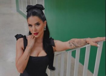 “Do më shkrijnë operacionet plastike”, Efi ironizon ‘gojat e liga’/FOTO