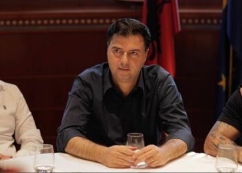 Basha: Nuk jemi fraksion i Berishës, rrugët tona janë ndarë